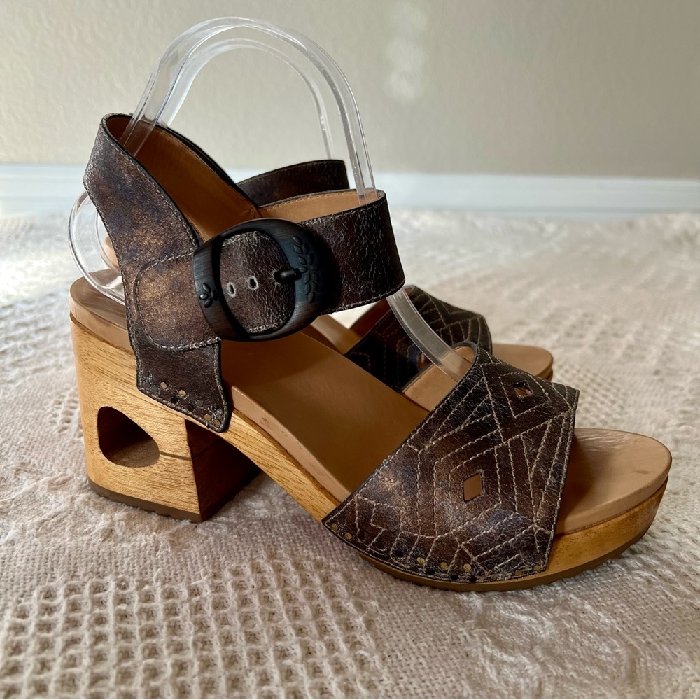 Dansko Odele Metallic Wood Block Heel Sandal Buckle Strap Adjustable Size 39